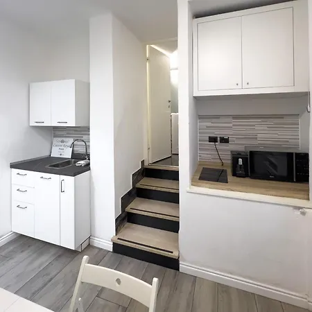 Casa Nina Seconda - *